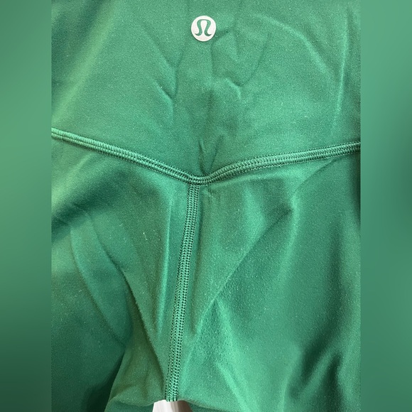 Lululemon Align HR Tight - 25” with side pockets - Size 4 - Evergreen - Picture 3 of 5